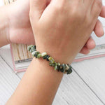 Load image into Gallery viewer, Nephrite Jade Chips Stone Elastic Bracelet