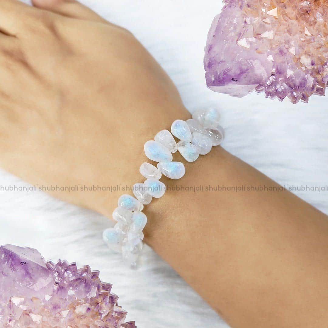 Moonstone Tear Drop Beads Bracelet