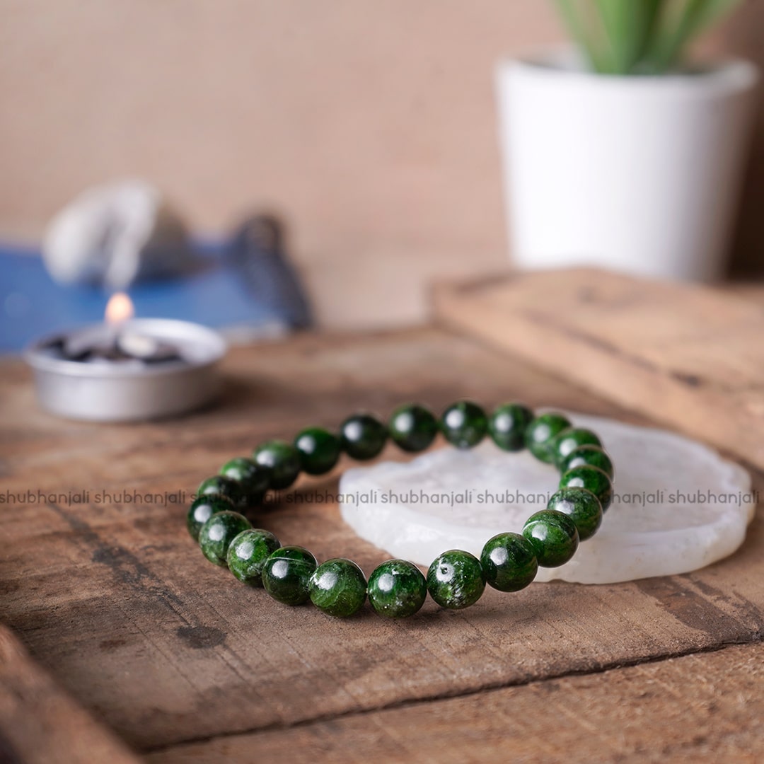 Premium Chrome Diopside Round 8mm Bracelet