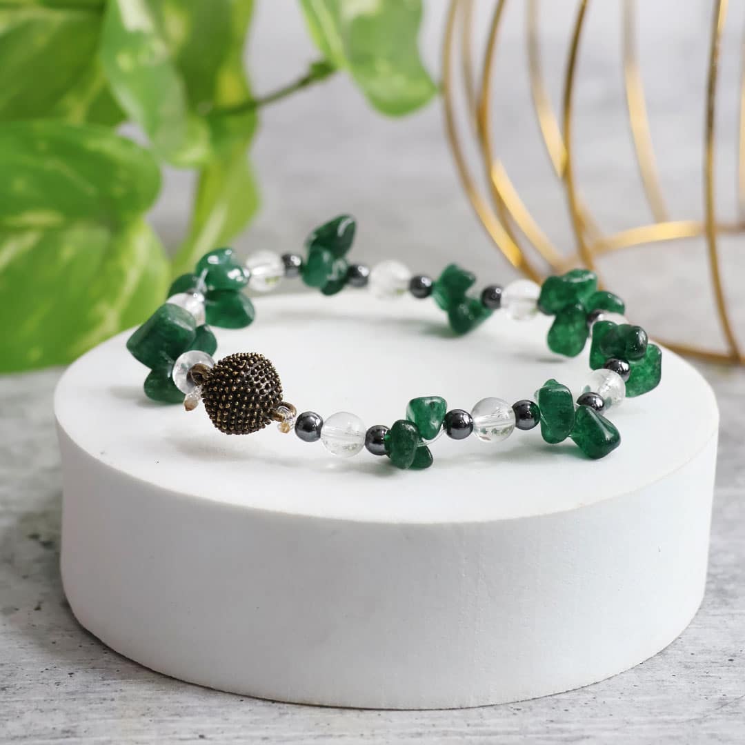 Green Jade Chips Magnetic Lock Bracelet