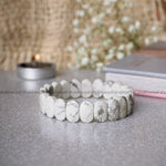 Load image into Gallery viewer, Howlite Oval Faceted Bracelet
