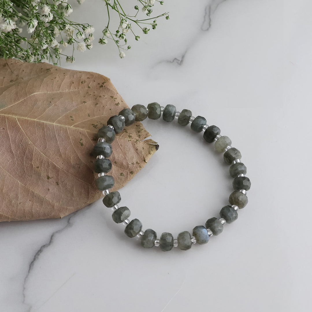 Labradorite Drum Faceted Beads Bracelet