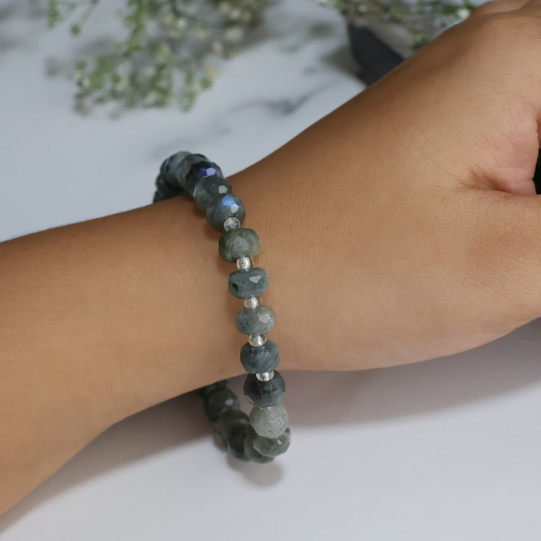 Labradorite Drum Faceted Beads Bracelet