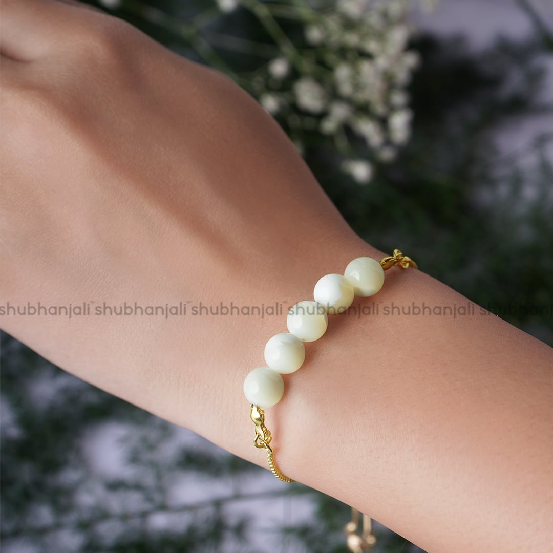 Mother of Pearl Five Beads Bracelet