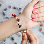 Load image into Gallery viewer, Red Jasper Chips Magnetic Lock Bracelet
