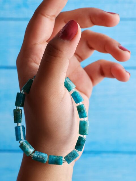 Shop Blue Apatite Faceted Tube Beads Stone Bracelet