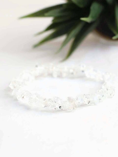 Clear Quartz Chips Stone Bracelet