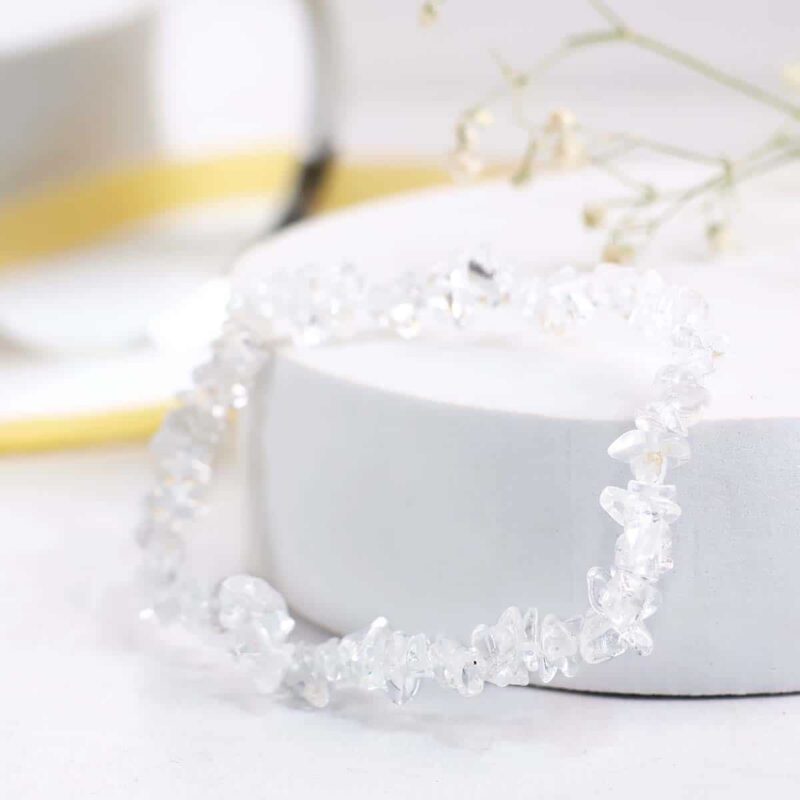 Clear Quartz Chips Stone Bracelet