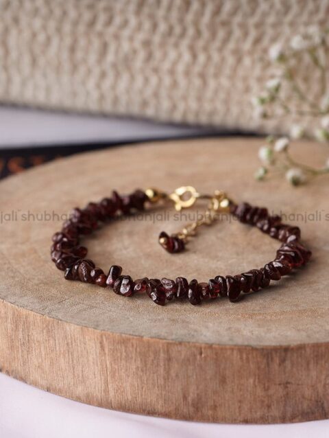 Garnet Crystal Chips Chain Bracelet