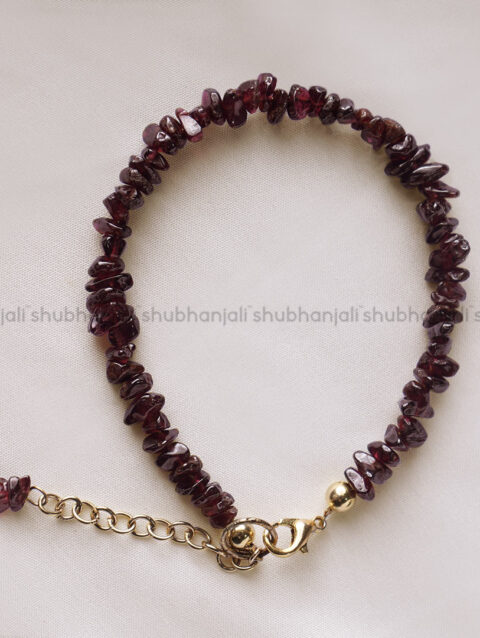 Garnet Crystal Chips Chain Bracelet