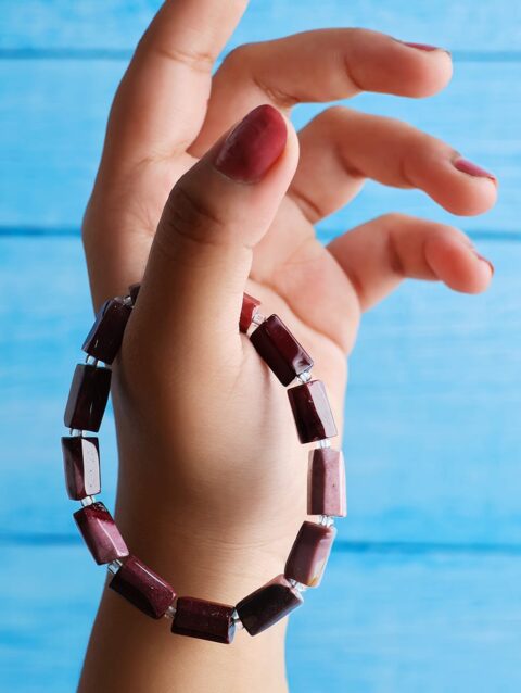 Shop Mookaite Jasper Faceted Tube Beads Stone Bracelet