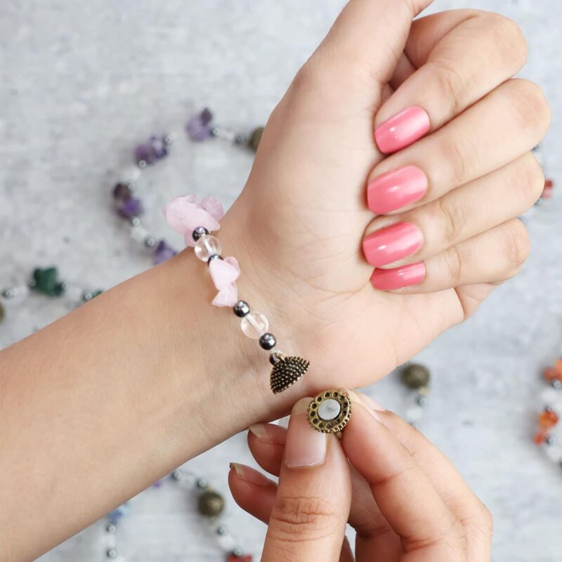 Shop Rose Quartz Chips Magnetic Lock Bracelet