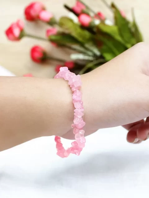 Rose Quartz Chips Elastic Bracelet