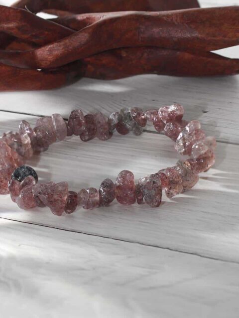 Strawberry Quartz Chips Stone Elastic Bracelet