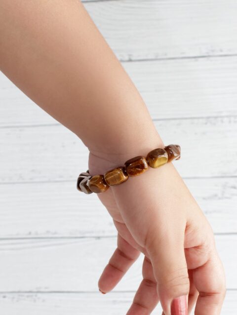 Shop Natural Tiger Eye Tumble Bracelet